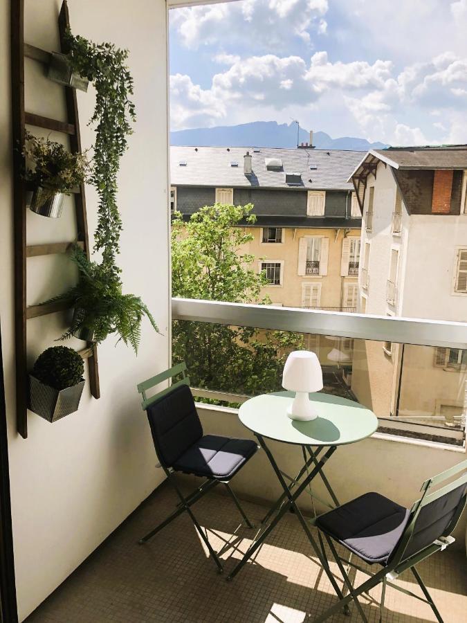 Апартаменты Paisible Studio Avec Agreable Loggia 2 Mn Du Centre Экс-ле-Бен Экстерьер фото